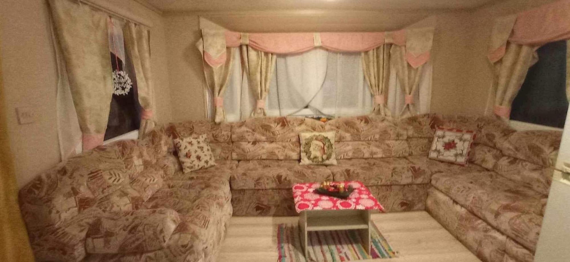 Kupai Apartman Apartment Tiszaujvaros Bagian luar foto